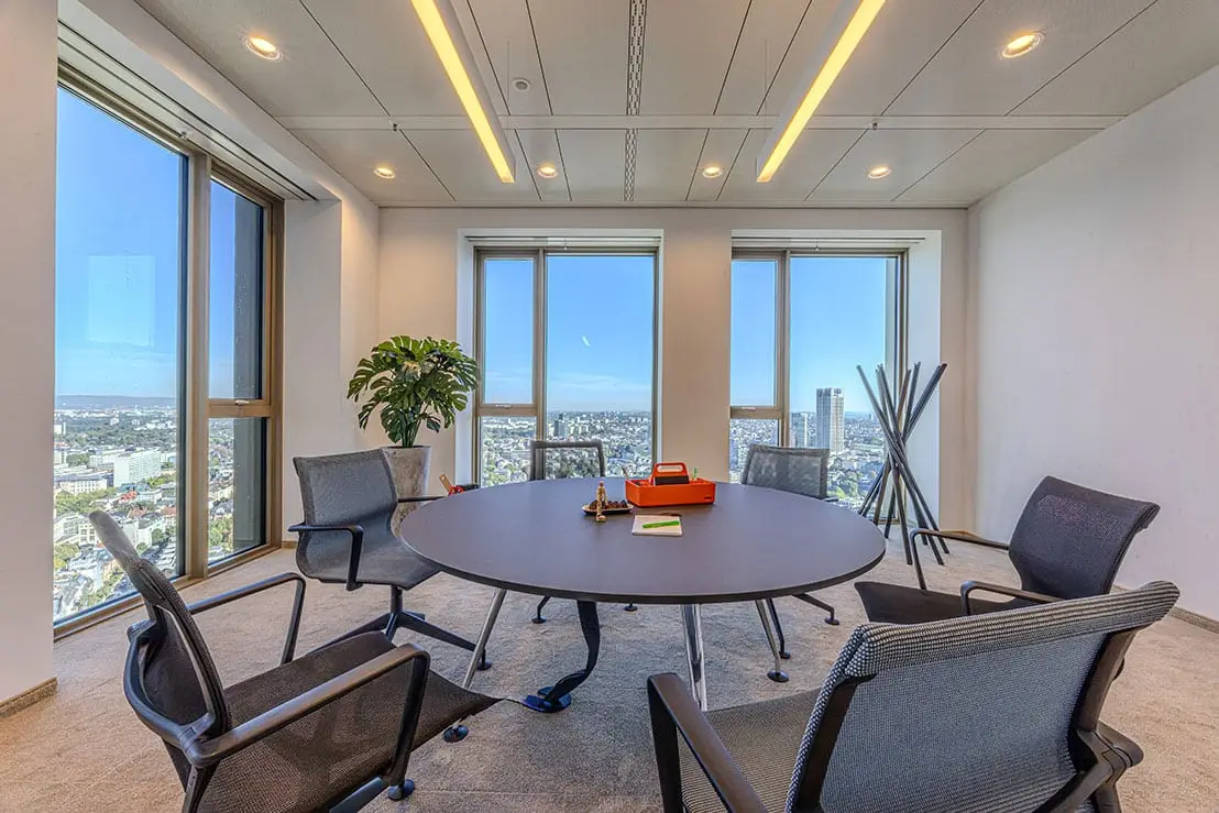 Besprechungsraum „Taunusblick“ im Tower 185, Frankfurt