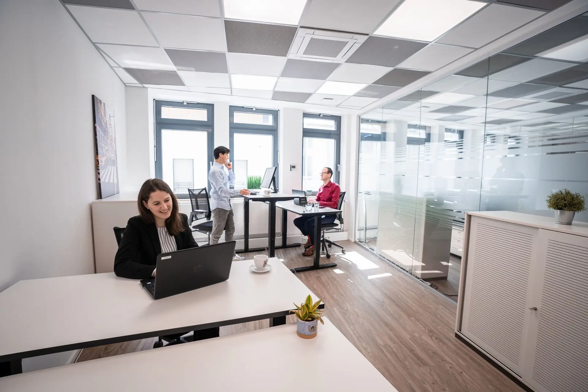 Arbeitsplätze im Großraumbüro an der Hauptwache