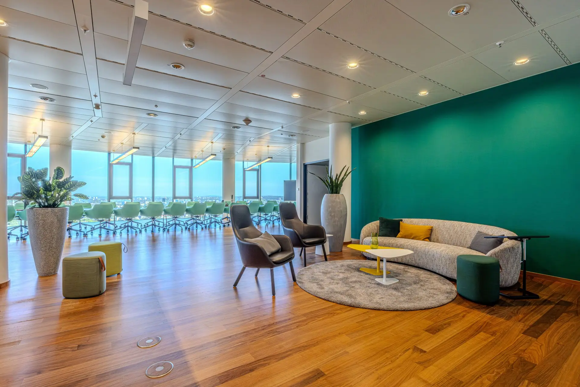 Lounge im Tagungsraum Horizon im Tower 185